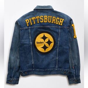 AE NFL Pittsburgh Steelers Denim Jacket size large